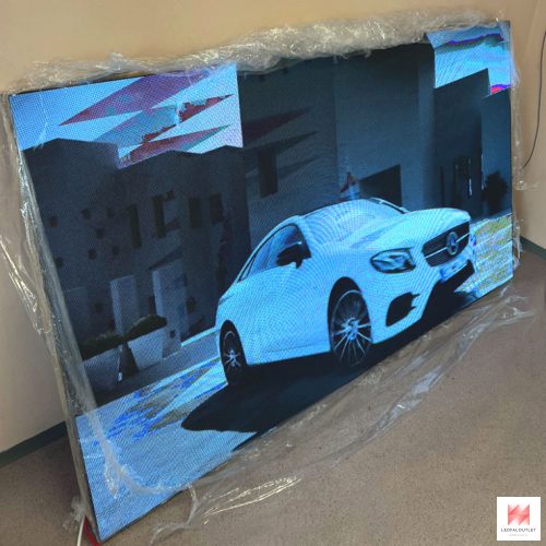 Beltéri LED videófal (P2.5) - 288x112 cm