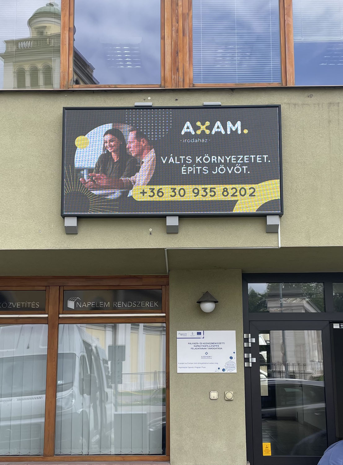 Fixtelepítésű LED videófal